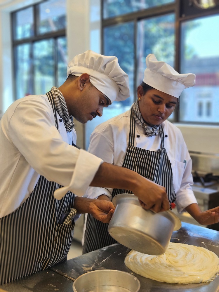 Plum-Cake-Making (1)