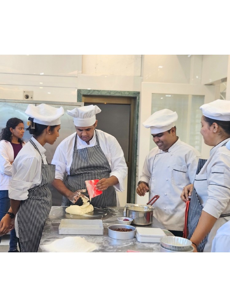 Plum-Cake-Making (4)