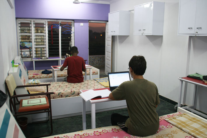 hostel-facility-8